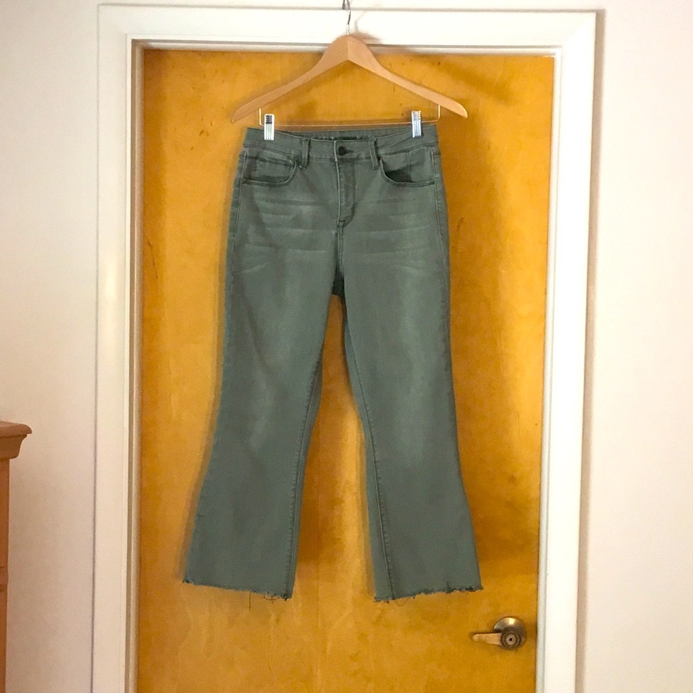 Laurie Felt Olive Green Denim Cropped Flare Jeans Size 8